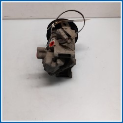 Compressore a/c 
 
 TOYOTA Yaris (France ) II