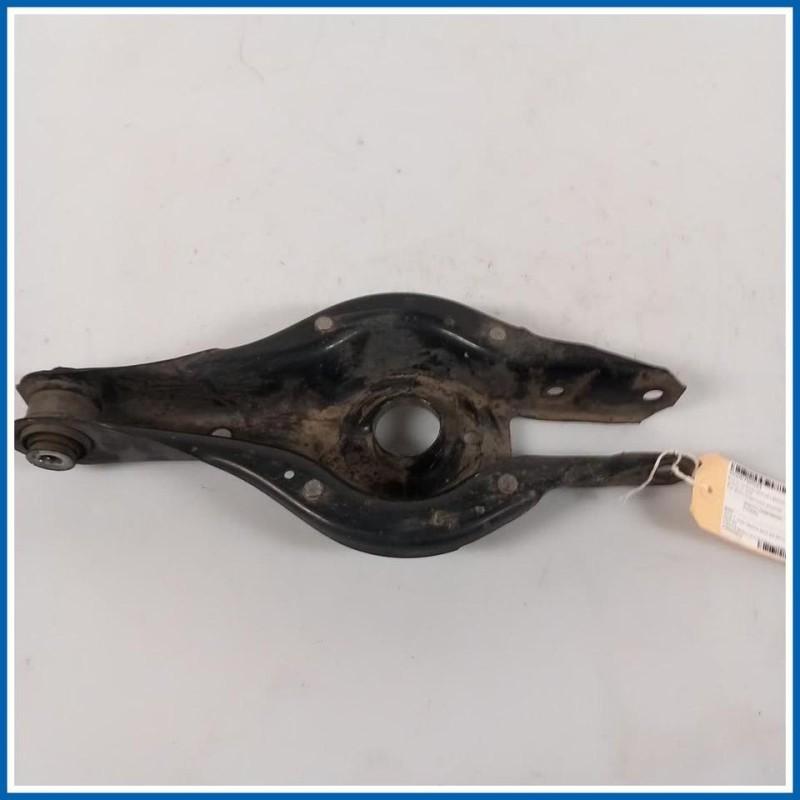 Braccio oscillante (post.inf.) Braccio con cuscinetto in gomma 
sx. 
post. BMW Serie 1 F20 Berlina