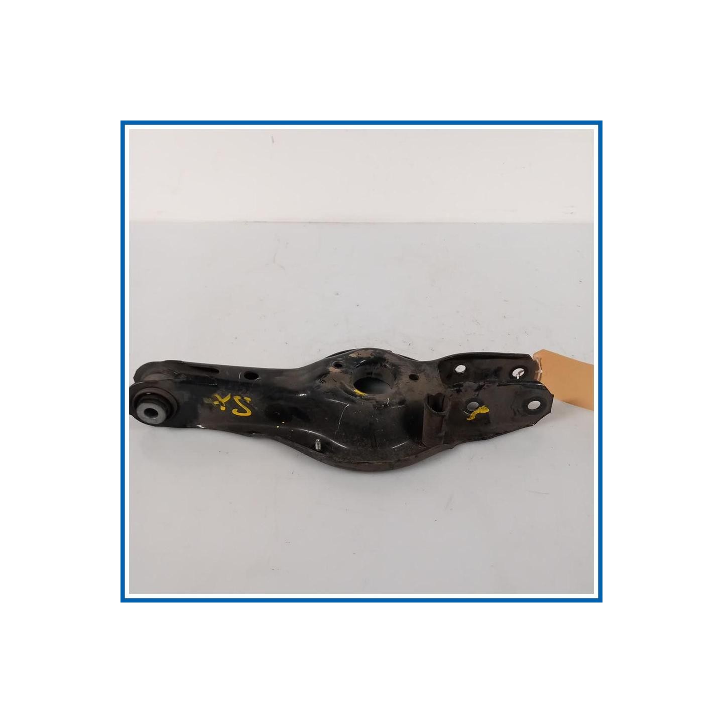 Braccio oscillante (post.inf.) Braccio con cuscinetto in gomma 
sx. 
post. BMW Serie 1 F20 Berlina