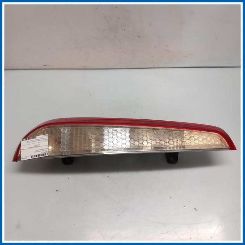 Fanale LAMP ASSY 
sx. 
post. FORD Focus III SW