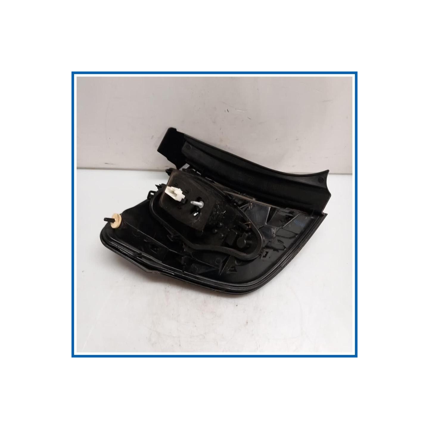 Fanale est. FANALE POSTERIO 
dx. 
post. CITROEN C3 II