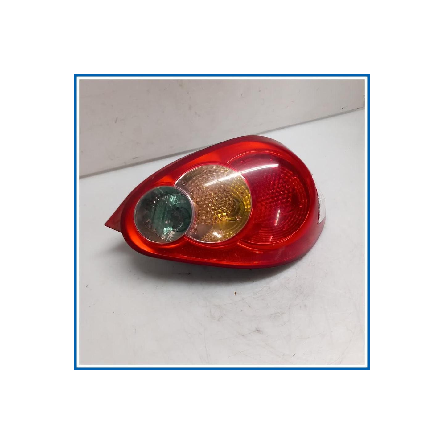 Fanale PLASTICA POST. DX 
dx. 
post. TOYOTA Aygo I
