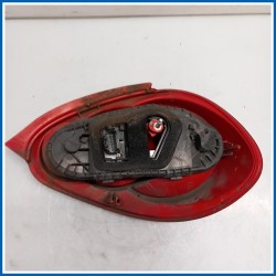 Fanale PLASTICA POST. SX 
sx. 
post. TOYOTA Aygo I