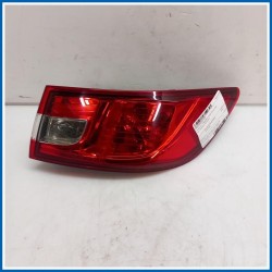 Fanale est. FANALINO POST DX 
dx. 
post. RENAULT Clio IV