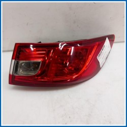 Fanale est. FANALINO POST DX 
dx. 
post. RENAULT Clio IV