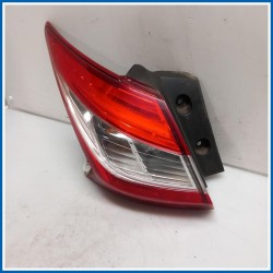 Fanale est. Combination lam 
sx. 
post. NISSAN Pulsar