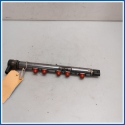 Distributore carburante (flauto) ACCUMULATORE PRESSIONE 
 
 BMW X1 E84