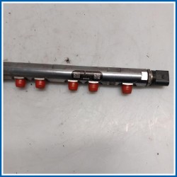 Distributore carburante (flauto) ACCUMULATORE PRESSIONE 
 
 BMW X1 E84