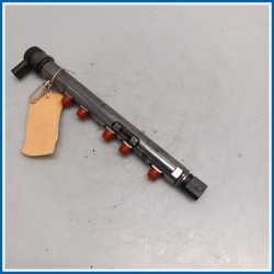 Distributore carburante (flauto) ACCUMULATORE PRESSIONE 
 
 BMW X1 E84