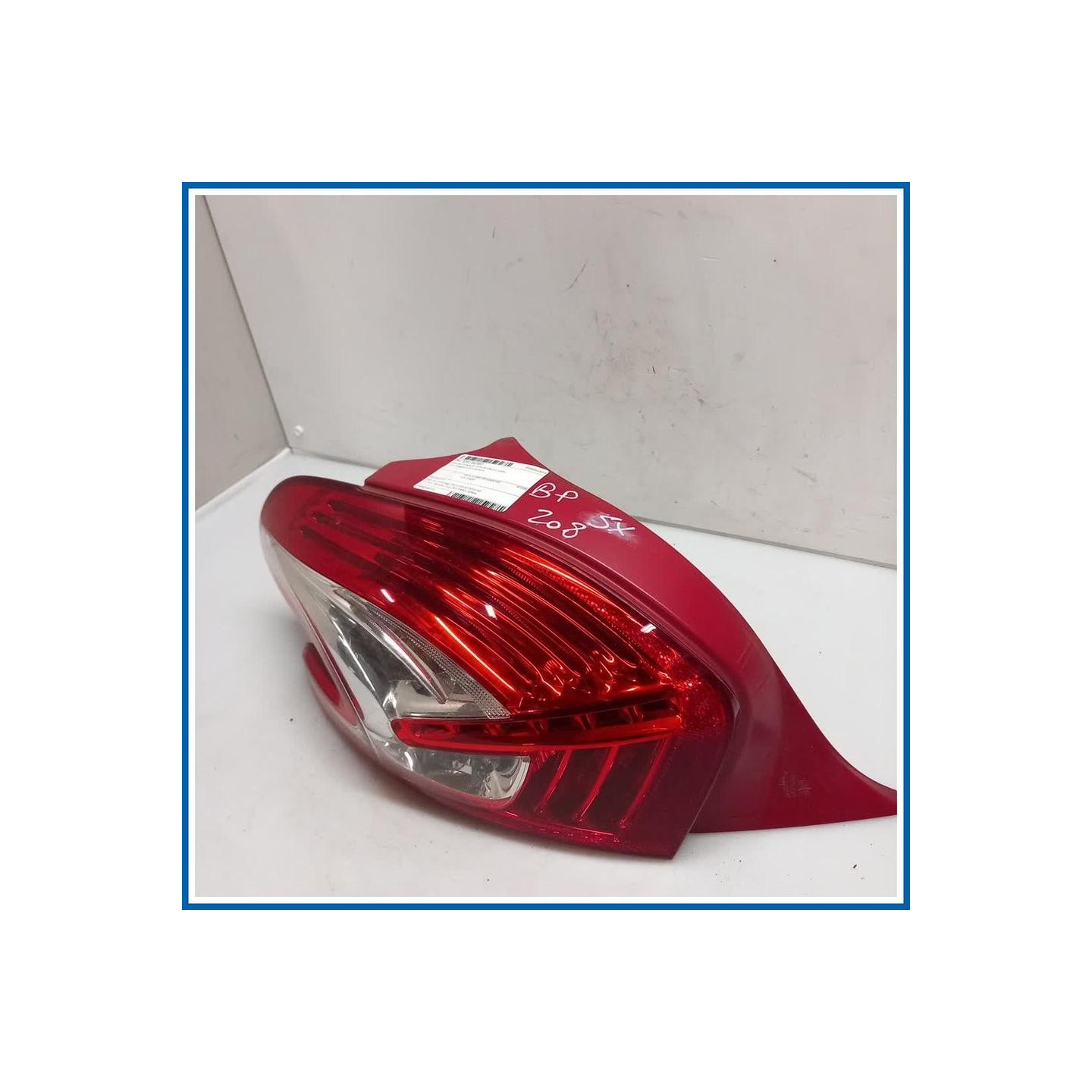 Fanale FANALE POSTERIO 
sx. 
post. PEUGEOT 208 I