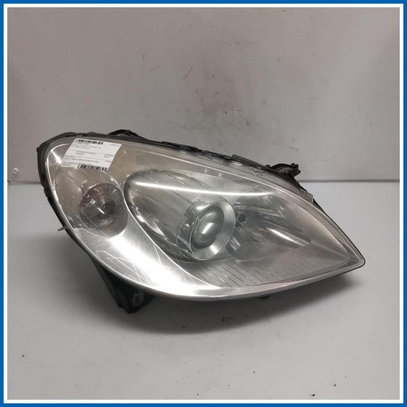 Proiettore GRUPPO OTTICO 
dx. 
ant. MERCEDES Classe B W245