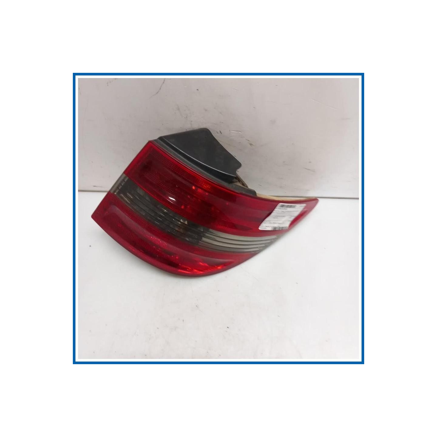 Fanale est. FANALE DI POSIZIONE POST. 
dx. 
post. MERCEDES Classe B W245