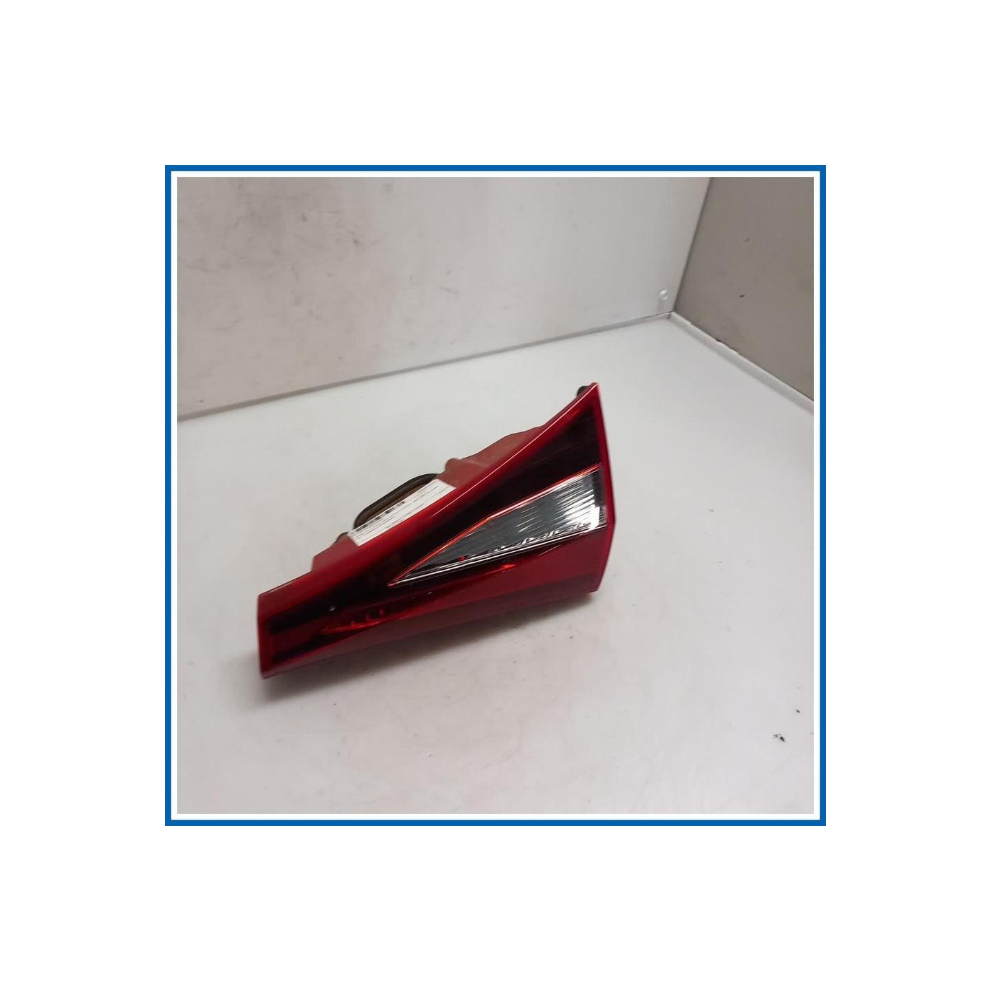 Fanale int. LUCE-GR OTTICO POST, INT, DX 
dx. 
post. HYUNDAI i20 III