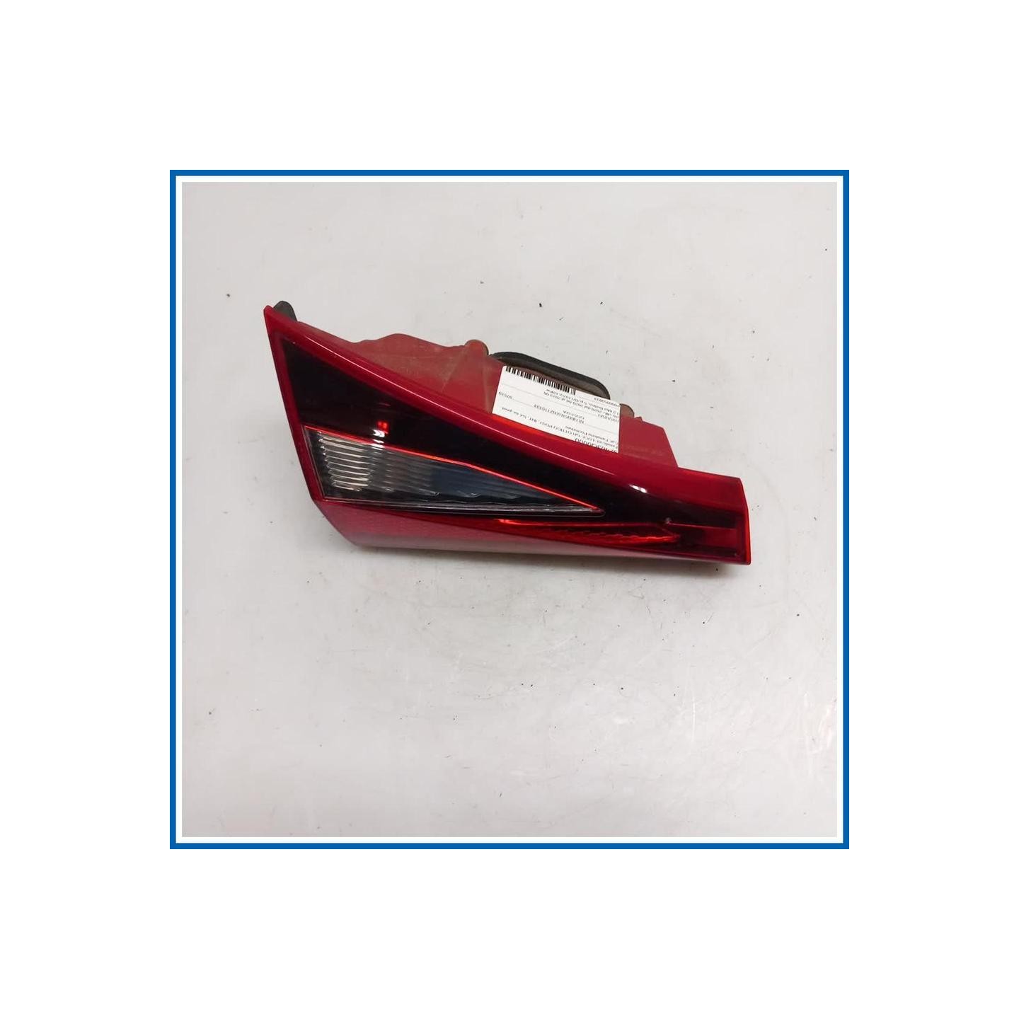 Fanale int. LUCE-GR OTTICO POST, INT, SX 
sx. 
post. HYUNDAI i20 III