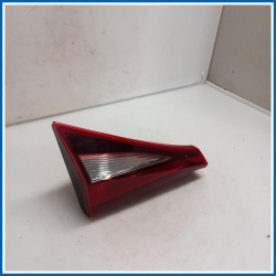 Fanale int. LUCE-GR OTTICO POST, INT, SX 
sx. 
post. HYUNDAI i20 III
