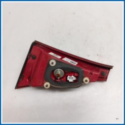 Fanale int. LUCE-GR OTTICO POST, INT, SX 
sx. 
post. HYUNDAI i20 III