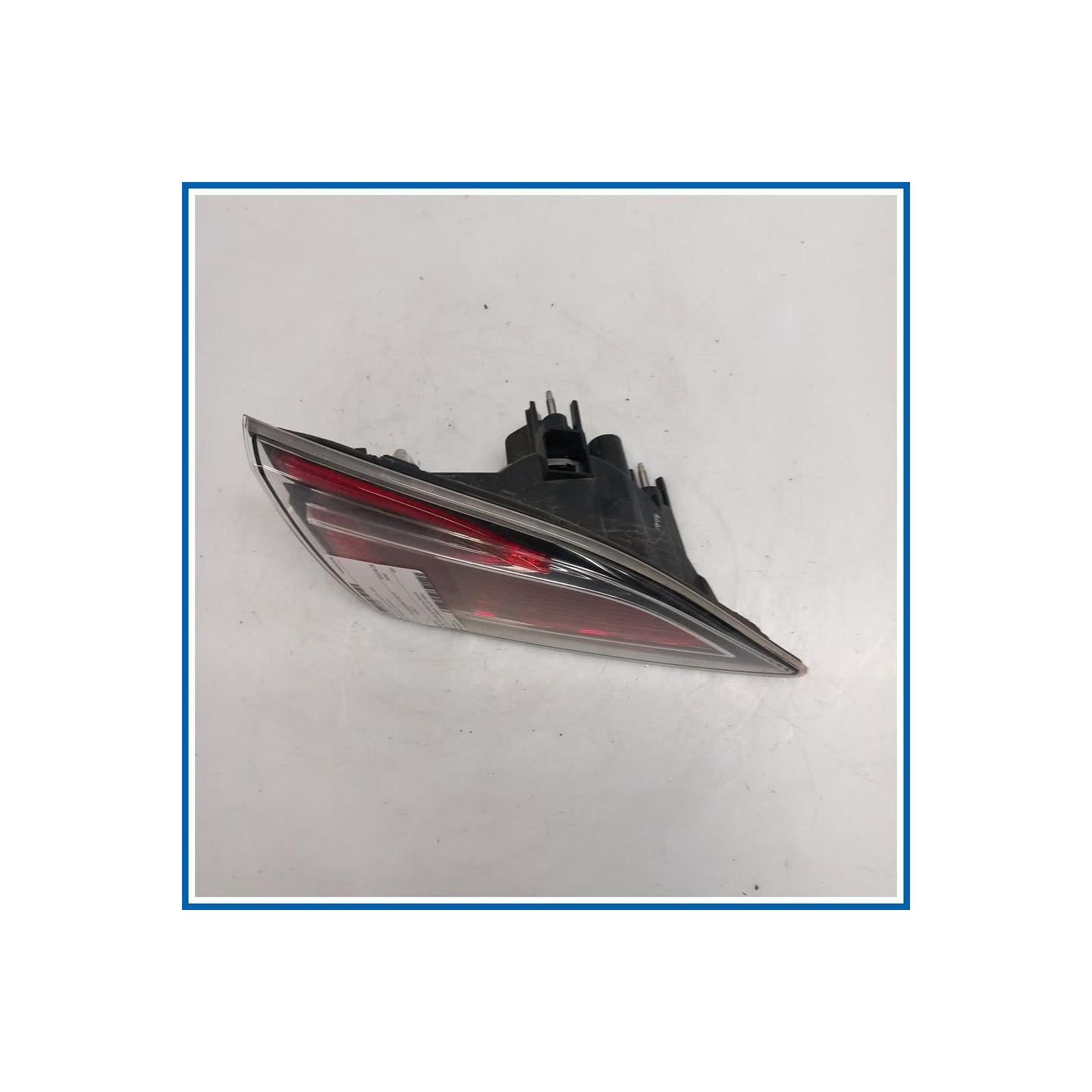 Fanale int. Lamp(l),trunk lid 
sx. 
post. MAZDA 6 II SW