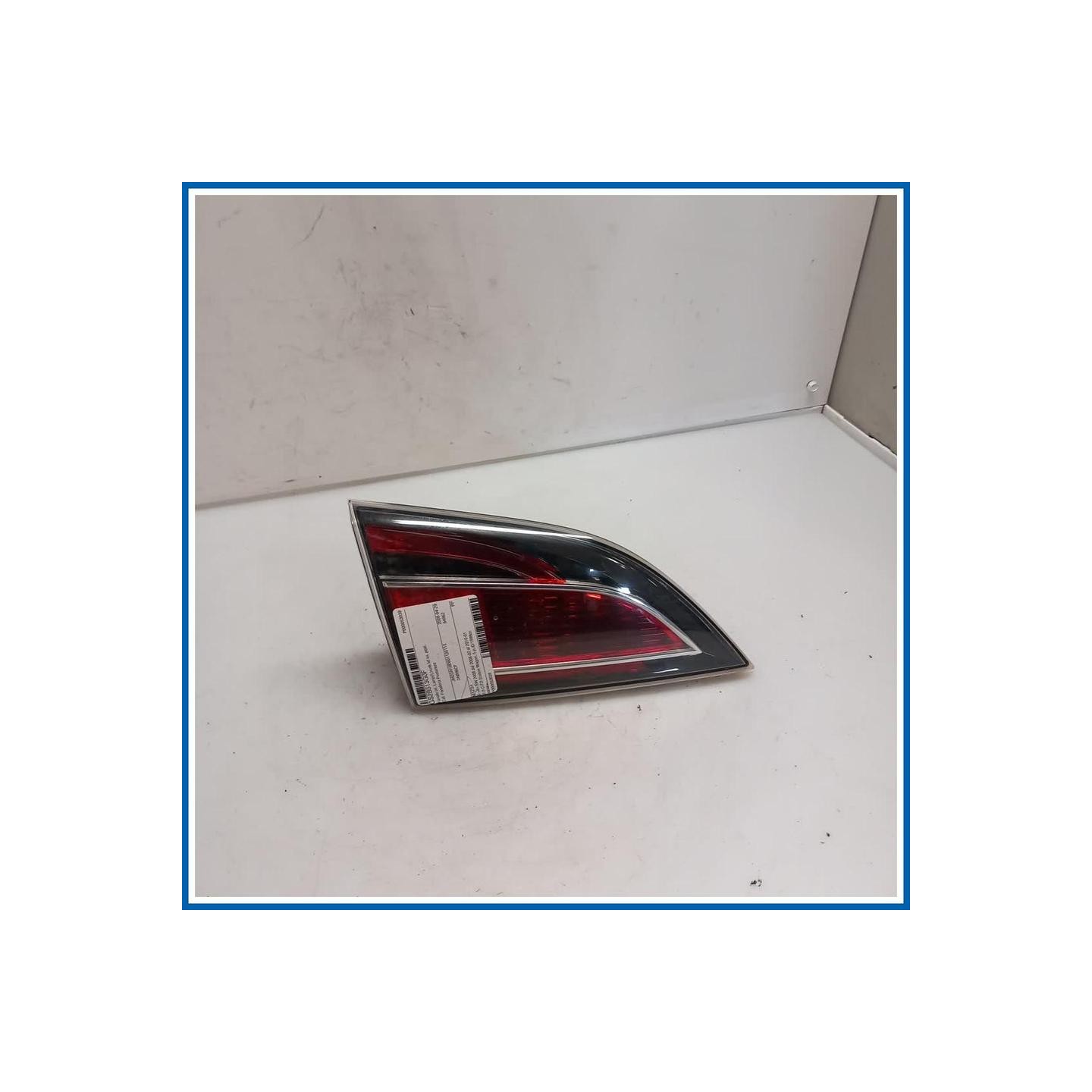 Fanale int. Lamp(l),trunk lid 
sx. 
post. MAZDA 6 II SW