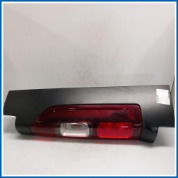 Fanale FANALINO POST DX 
dx. 
post. RENAULT Trafic IV