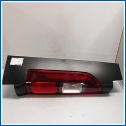 Fanale FANALINO POST SX 
sx. 
post. RENAULT Trafic IV