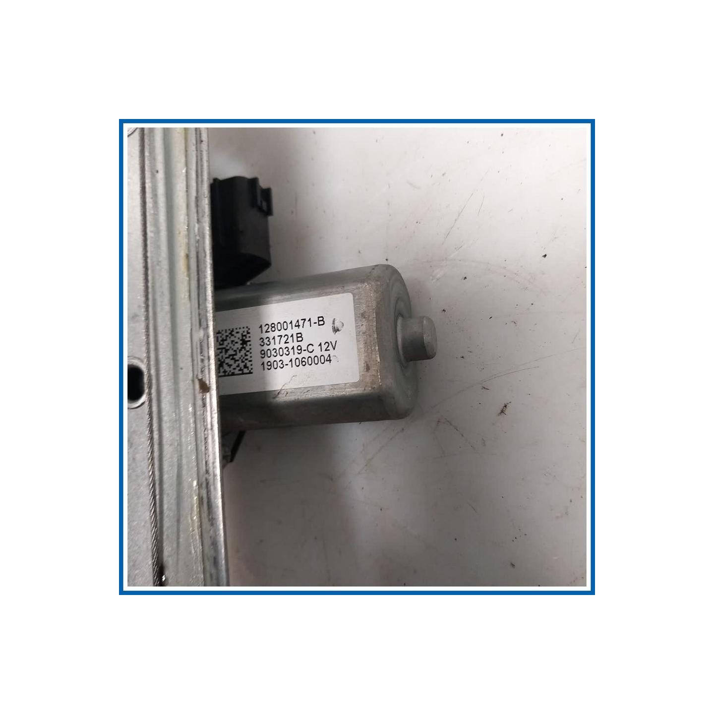Alzacristallo porta ALZAVETRO ANT DX 
dx. 
ant. RENAULT Trafic IV