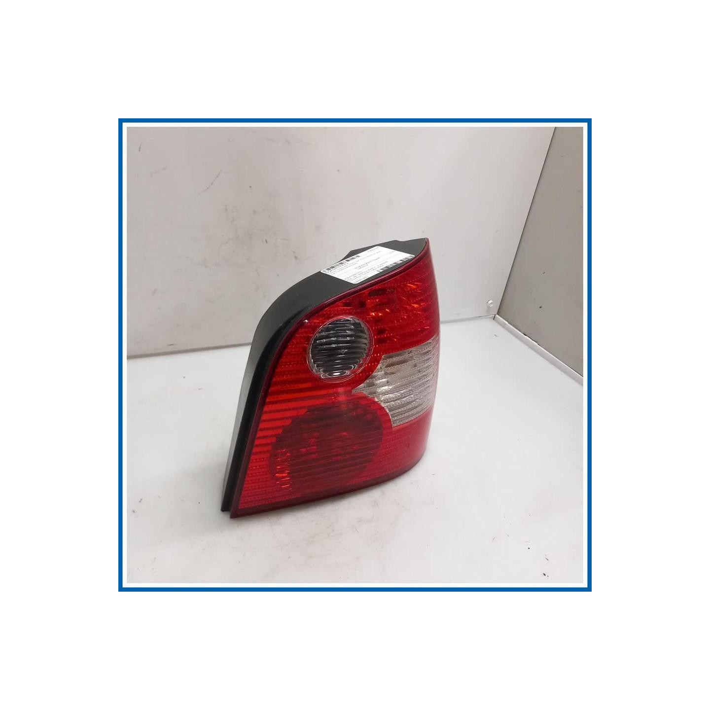 Fanale FANALINO POST.DX POLO 02-05 
dx. 
post. VOLKSWAGEN Polo IV
