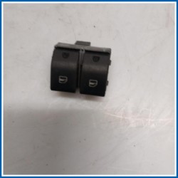 Interruttore alzacristalli INTERRUTTORE ALZAVETRO POLO 
sx. 
ant. VOLKSWAGEN Polo IV