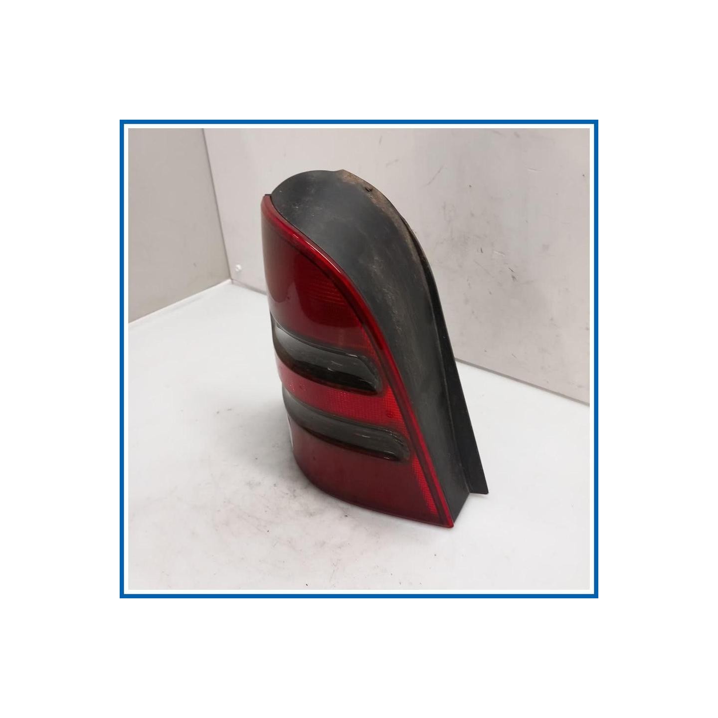 Fanale FANALE DI POSIZIONE POST. 
sx. 
post. MERCEDES Classe A W168