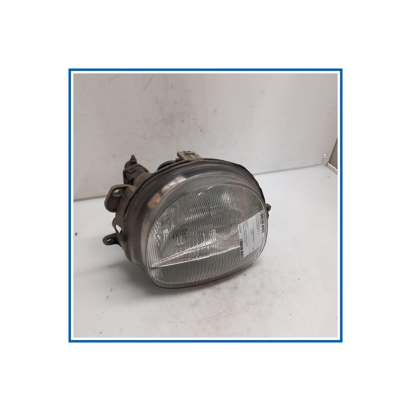 Proiettore FENDI NEBBIA 
dx. 
ant. RENAULT Twingo I