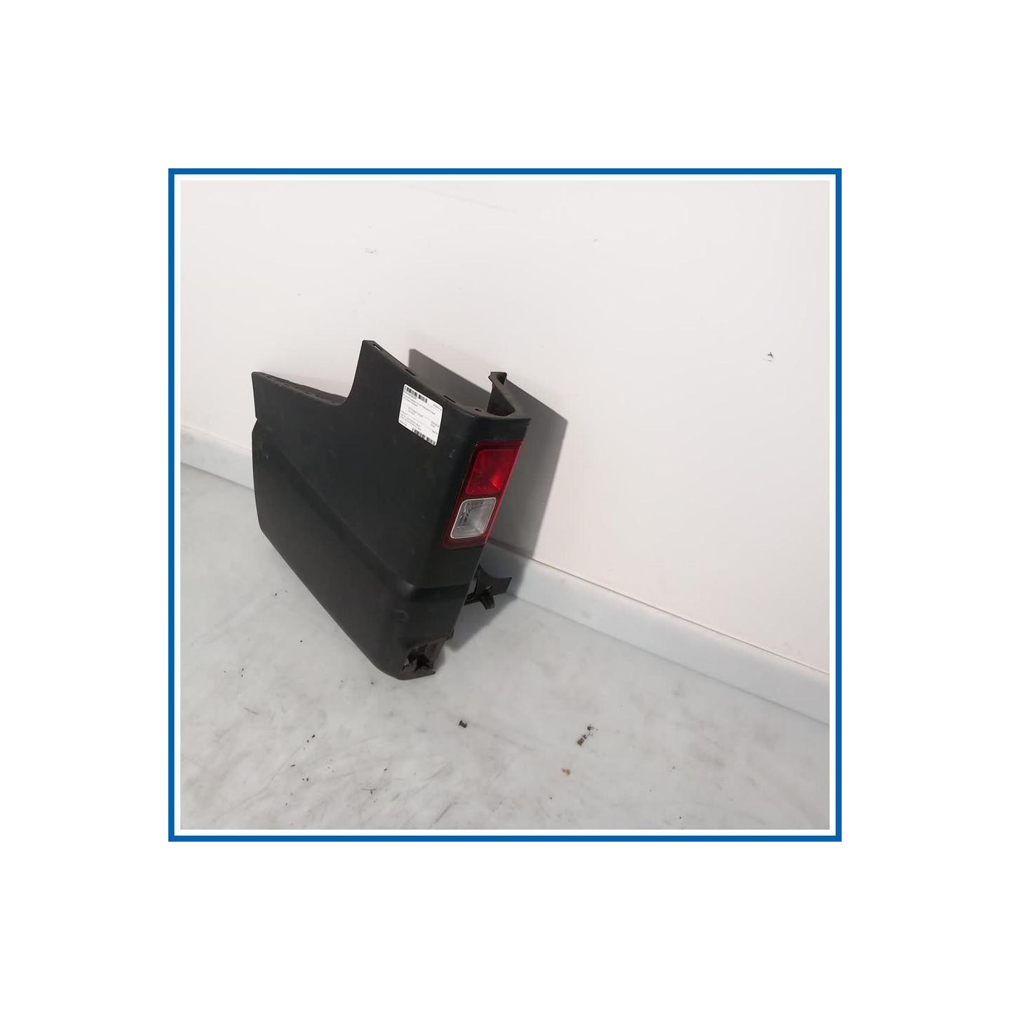 Kit paraurti angolare COLLECTION BOUCLI 
 
post. RENAULT Trafic IV