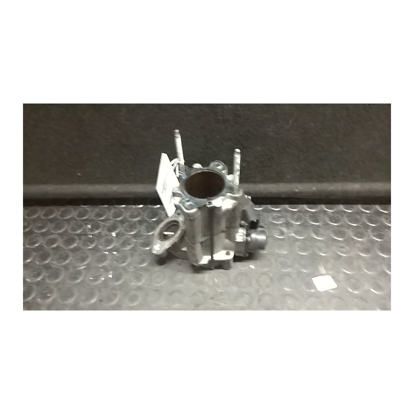 VALVOLA EGR 040 NISSAN QASHQAI (J10E/JJ10E) (02/07-12 M9R 1495600Q1A