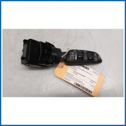 Devioguida tergicristalli WIPER ASSY-MULTI FUNCTION 
dx. 
 SSANGYONG Tivoli
