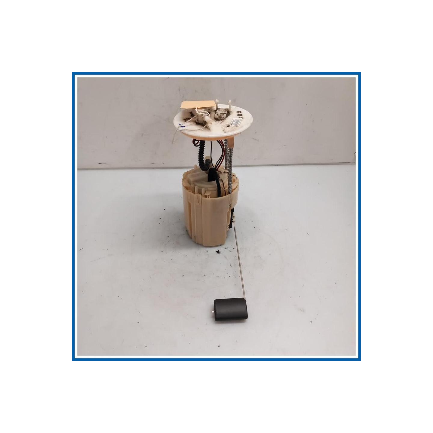 Pompa carburante c/galleggiante Pump assy-fuel 
 
 SSANGYONG Tivoli