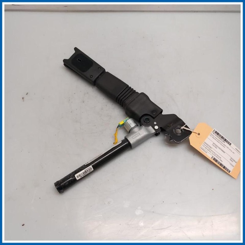 Attacco cintura BUCKLE ASSY-FRT-LH 
sx. 
ant. SSANGYONG Tivoli