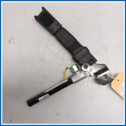 Attacco cintura BUCKLE ASSY-FRT-LH 
sx. 
ant. SSANGYONG Tivoli