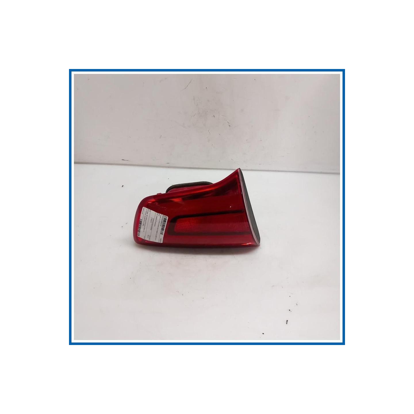 Fanale int. LENS & HSG-RR COMB I/S LAMP,LH
sx.
post. KIA Sportage III