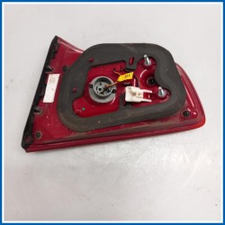 Fanale int. LENS & HSG-RR COMB I/S LAMP,LH 
sx. 
post. KIA Sportage III