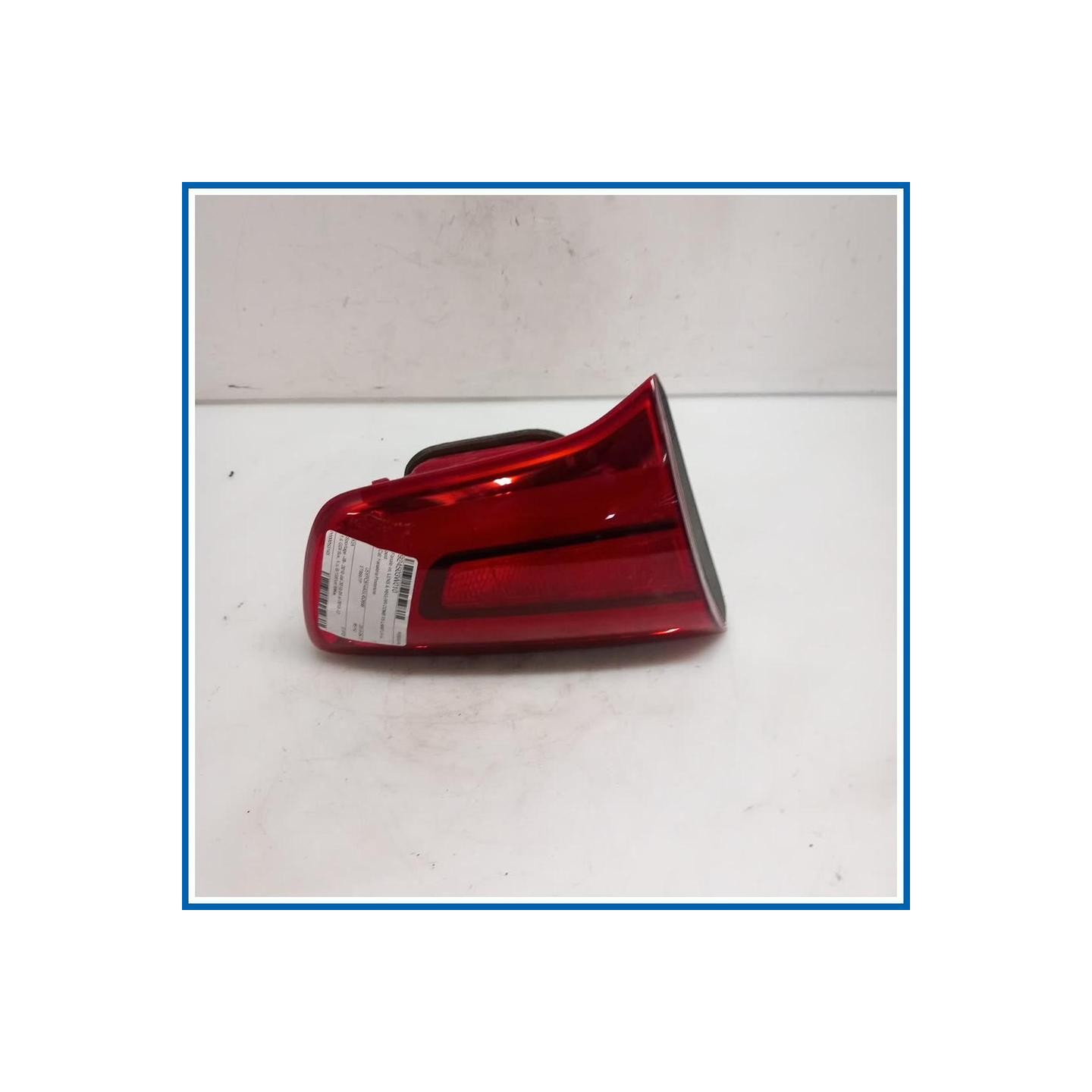 Fanale int. LENS & HSG-RR COMB I/S LAMP,LH 
sx. 
post. KIA Sportage III