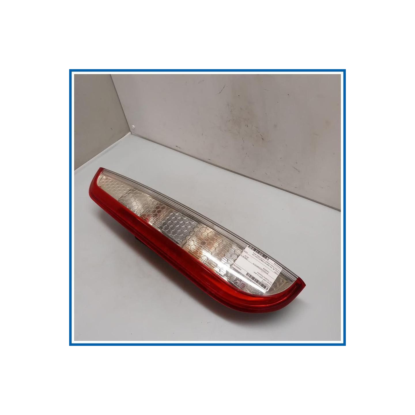Fanale LAMP ASSY 
sx. 
post. FORD Focus III SW