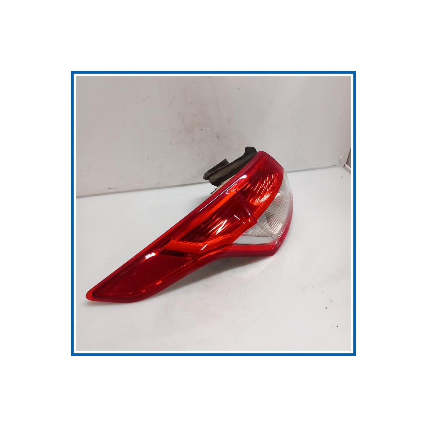 Fanale est. LAMP ASSY 
sx. 
post. FORD Kuga II