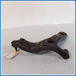 Braccio oscillante Braccio sospensione 
sx. 
ant. TOYOTA Auris I