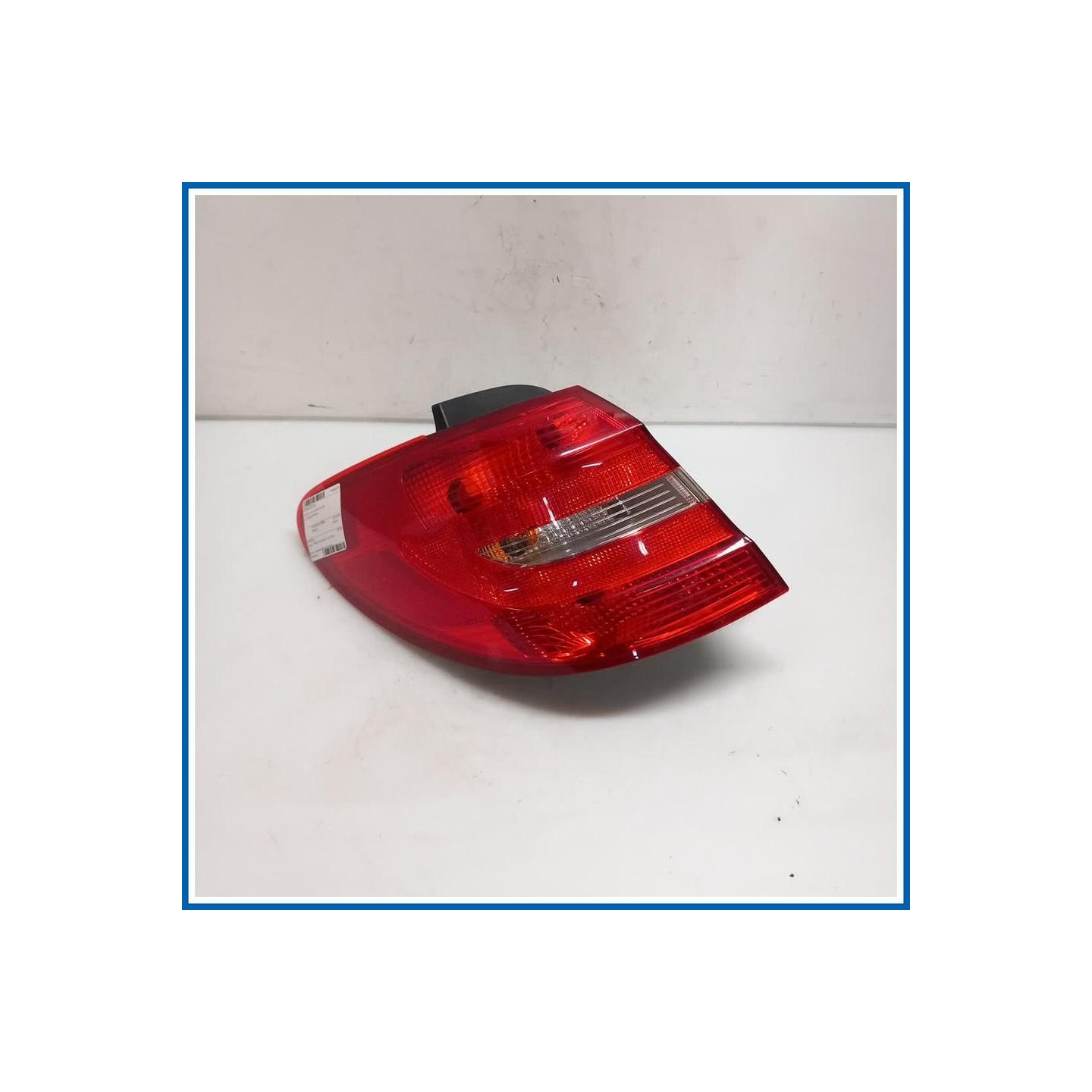 Fanale est. Luce posteriore 
sx. 
post. MERCEDES Classe B W246