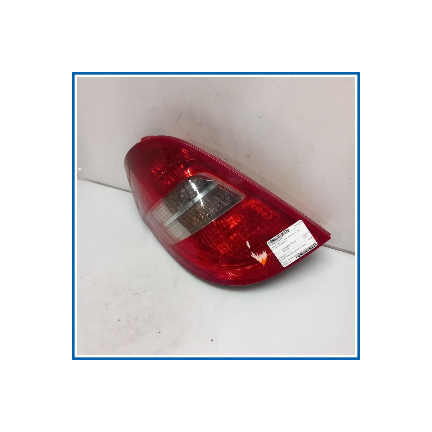 Fanale FANALE DI POSIZIONE POST. 
sx. 
post. MERCEDES Classe A W169