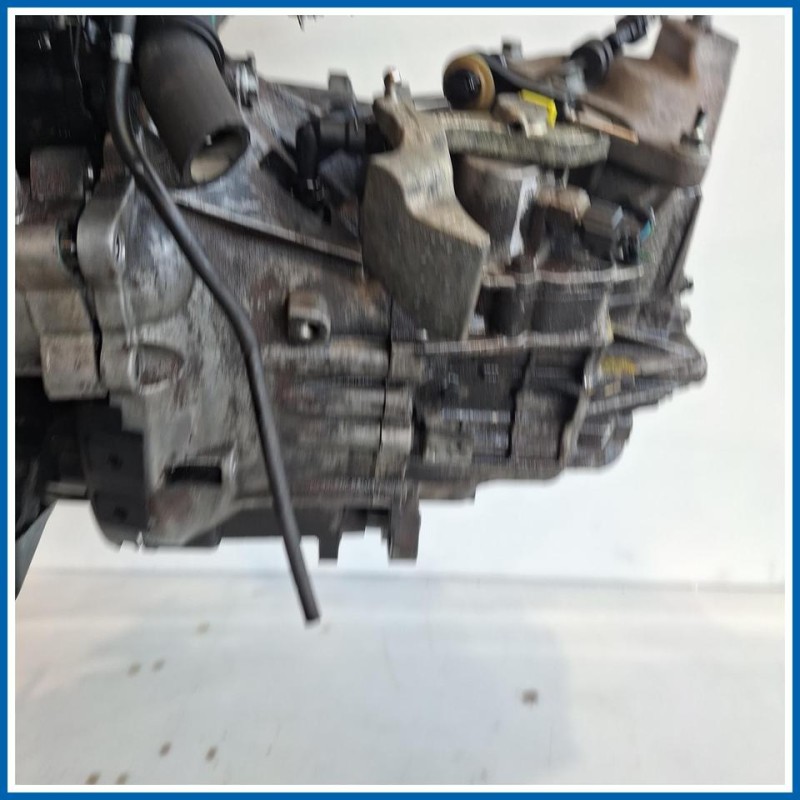 Cambio TRANSAXLE ASSY -TXWA-6 M
 
 FORD S-Max I