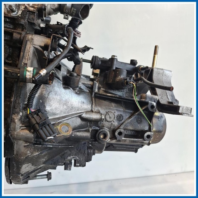 Cambio CAMBIO E DIFFERENZ. 
 
188A4000 FIAT Punto II