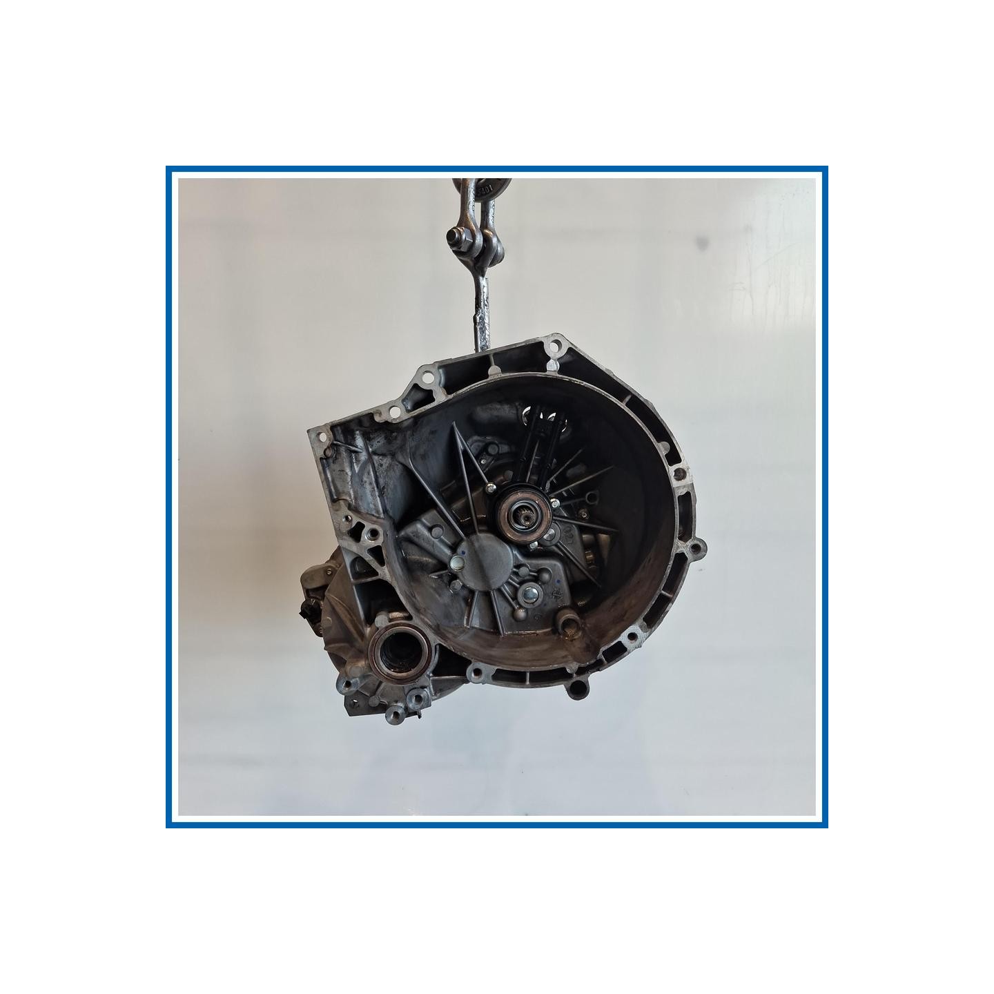 Cambio TRANSAXLE ASSY 
UGJC 
 FORD Fiesta VI
