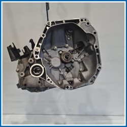 Cambio hr16
 
 NISSAN NV200