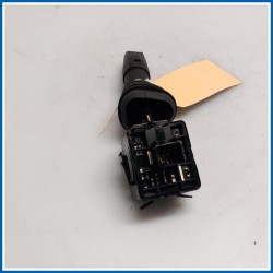 Devioguida tergicristalli COMANDO TERGI/LAVACRISTALLO 
dx. 
 CHEVROLET Captiva II