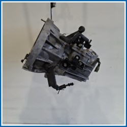 Cambio CAMBIO-MANUALE g4hg km 130
 
 HYUNDAI i10 I