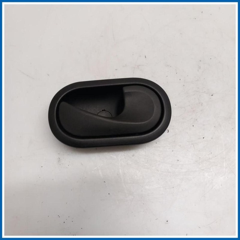 Maniglia porta int. AZIONAMENTO INTERNO 
dx. 
ant. SMART Fortwo Coupe